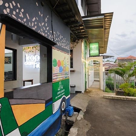 Reddoorz Syariah Near Taman Air Mancur Bogor Hotell Eksteriør bilde