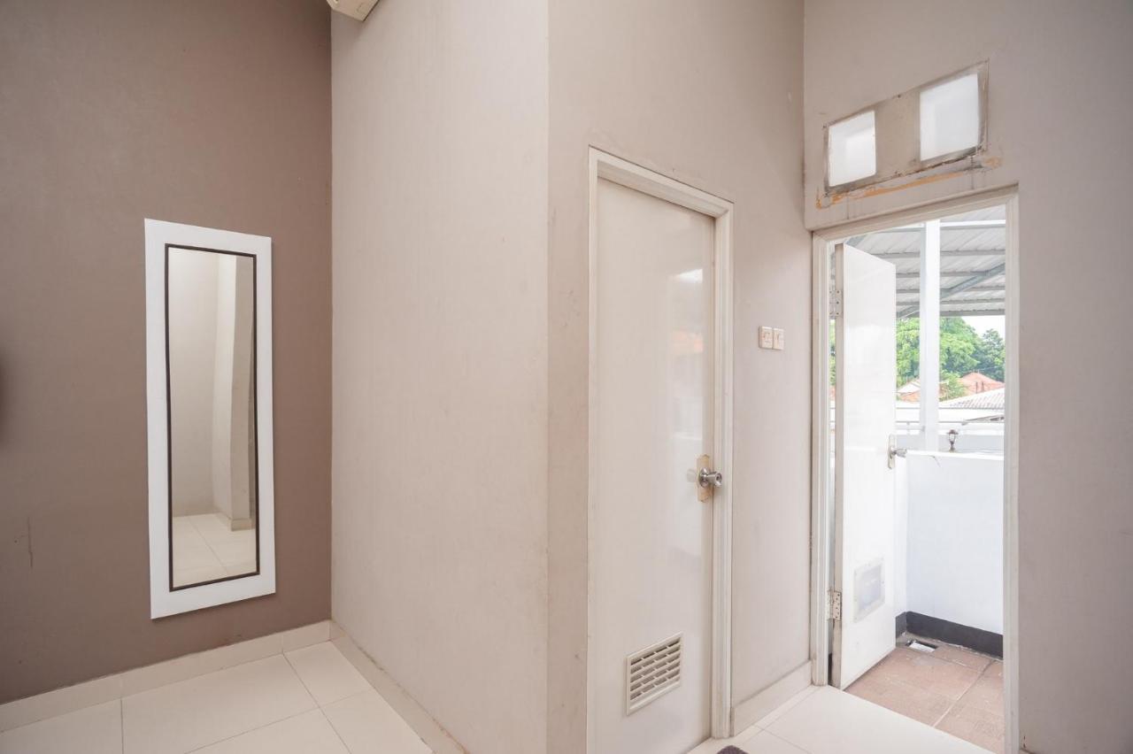 Reddoorz Syariah Near Taman Air Mancur Bogor Hotell Eksteriør bilde
